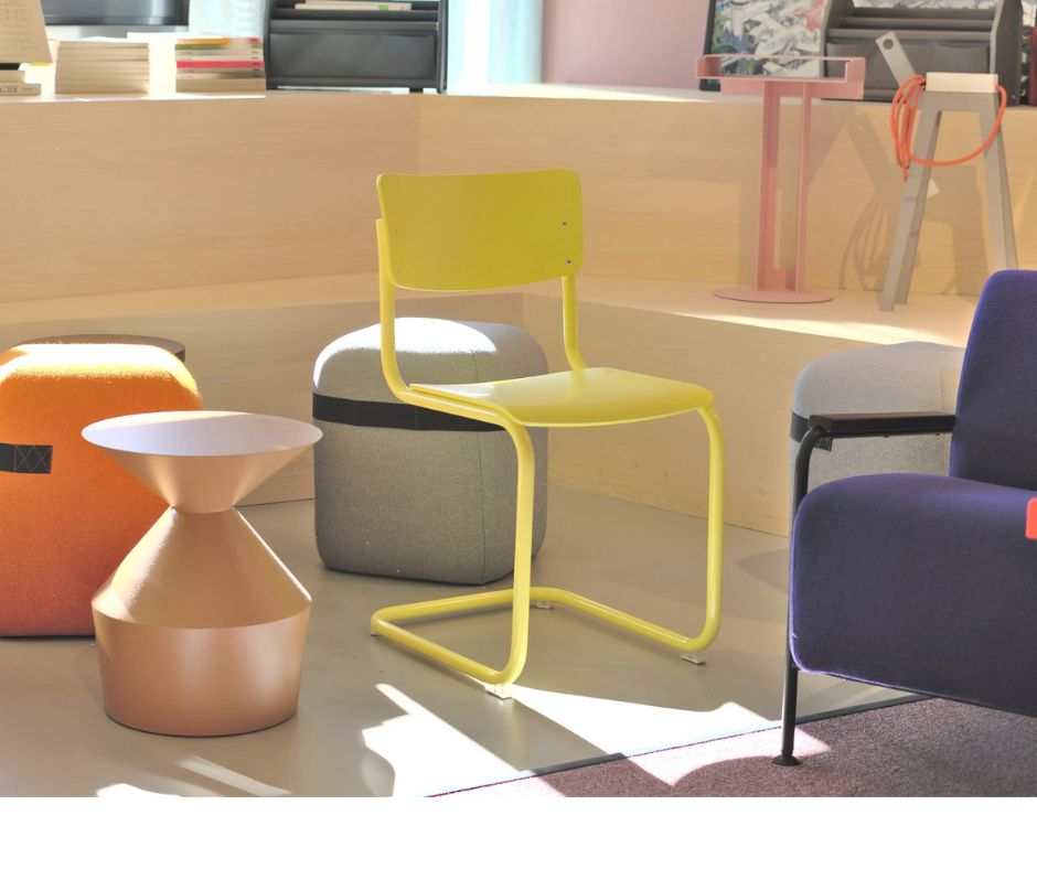 Thonet Freischwinger gelb Atmo