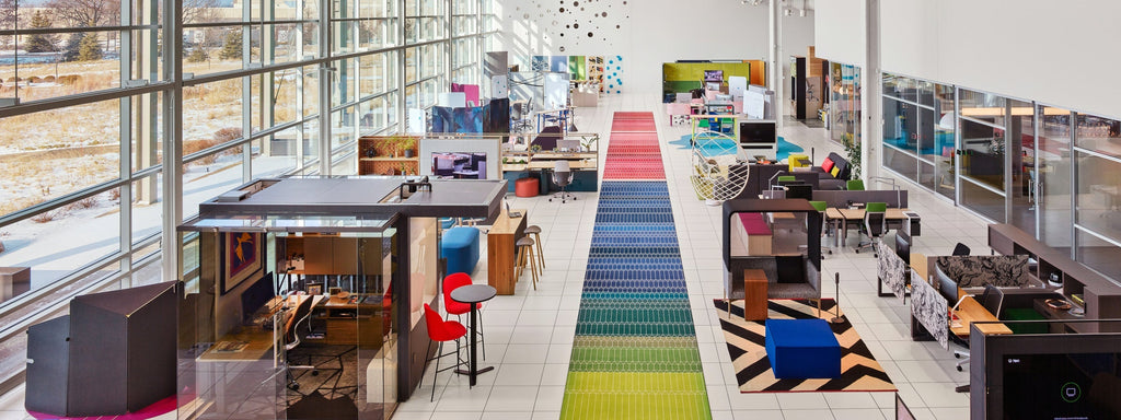 Steelcase Büro mit ergonomischen Bürostühlen