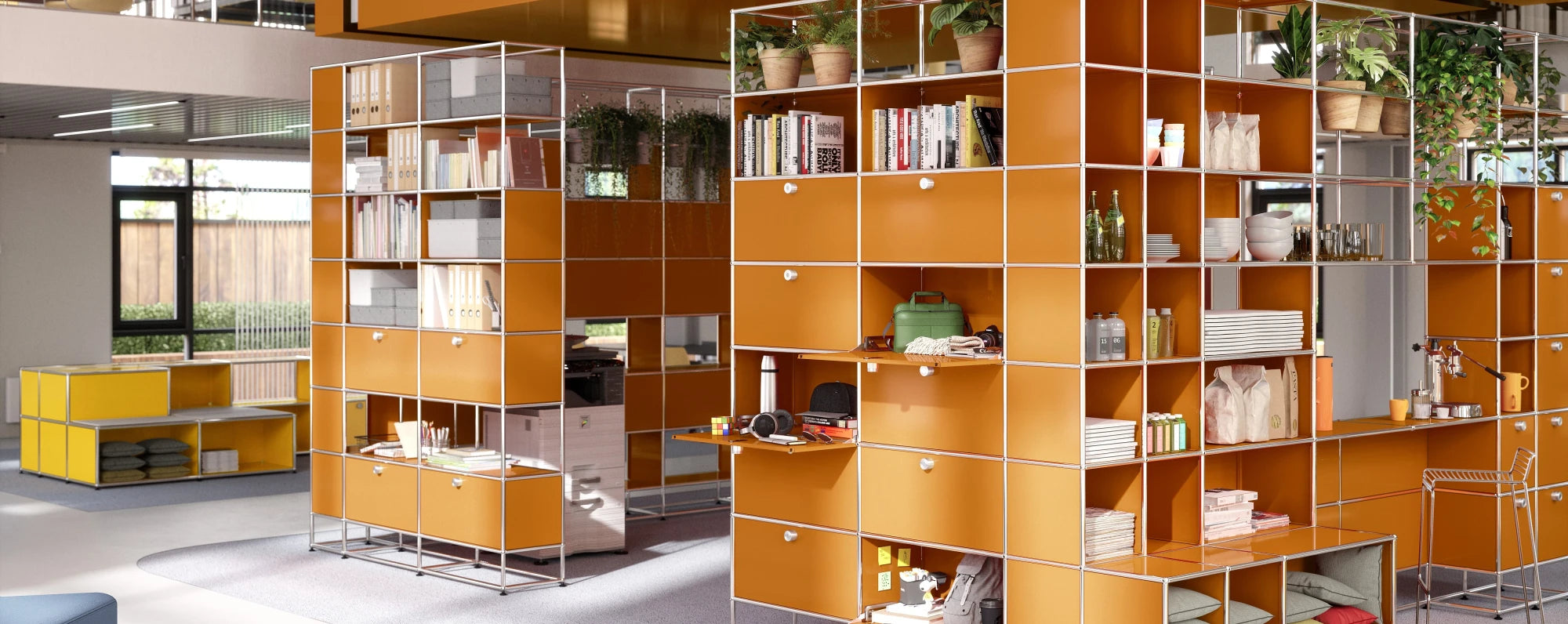 USM Haller Büro in Reinorange