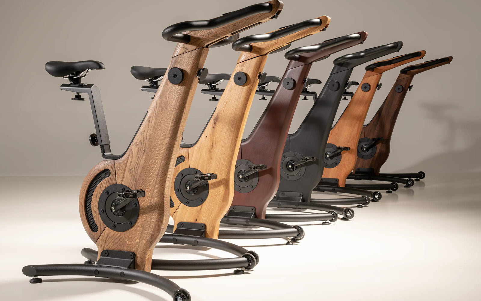 Alle Nohrd V2 Bikes in Reihe
