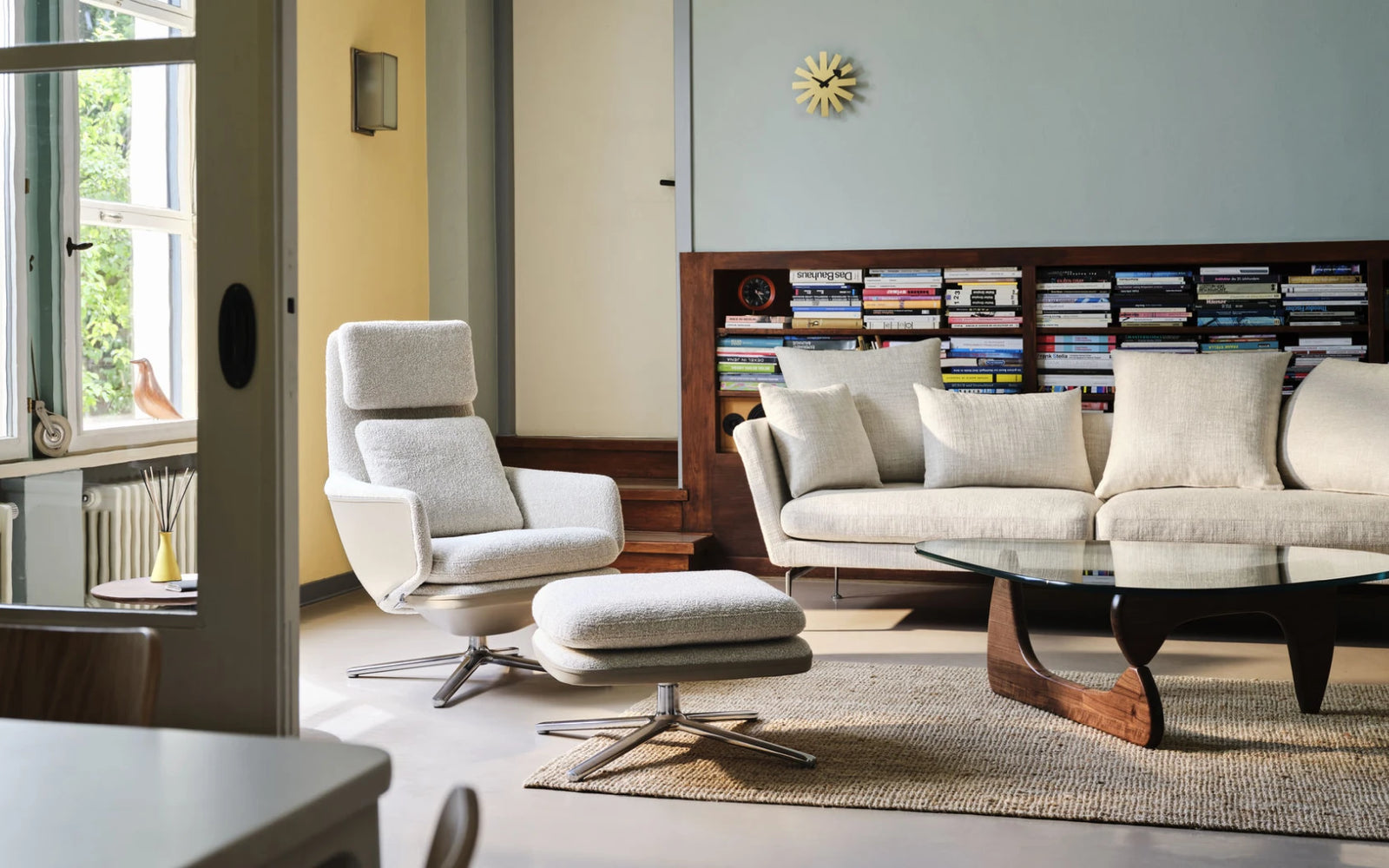 Vitra Lounge mit Ottoman Chair