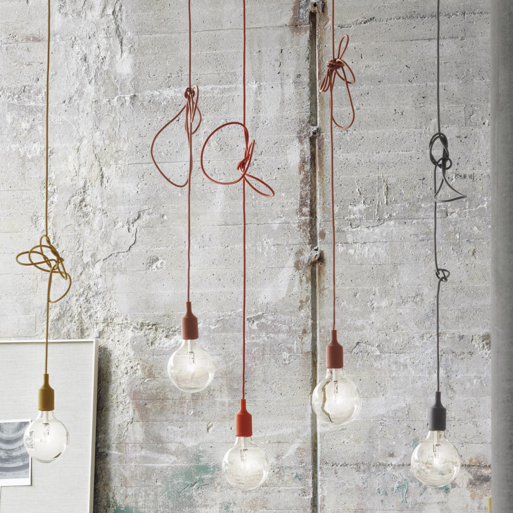 Muuto E27 Lampe mit gekürztem Kabel