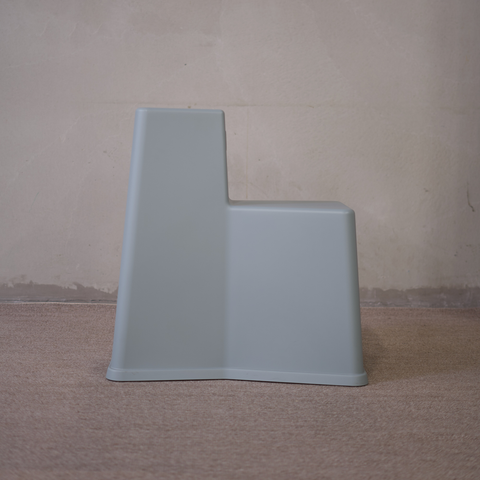 Vitra GRC Stool Tool, Light Grey Sitzhocker/Stappelhocher Second Hand