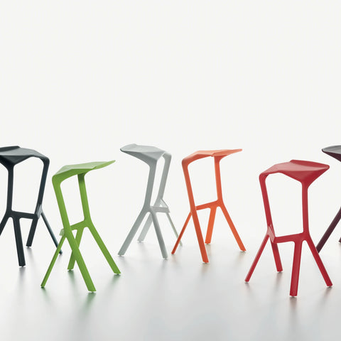 Plank Miura Stool in verschiedenen Farben