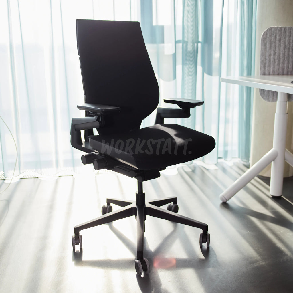 Steelcase Gesture ergonomischer Bürostuhl im Workstatt Büro