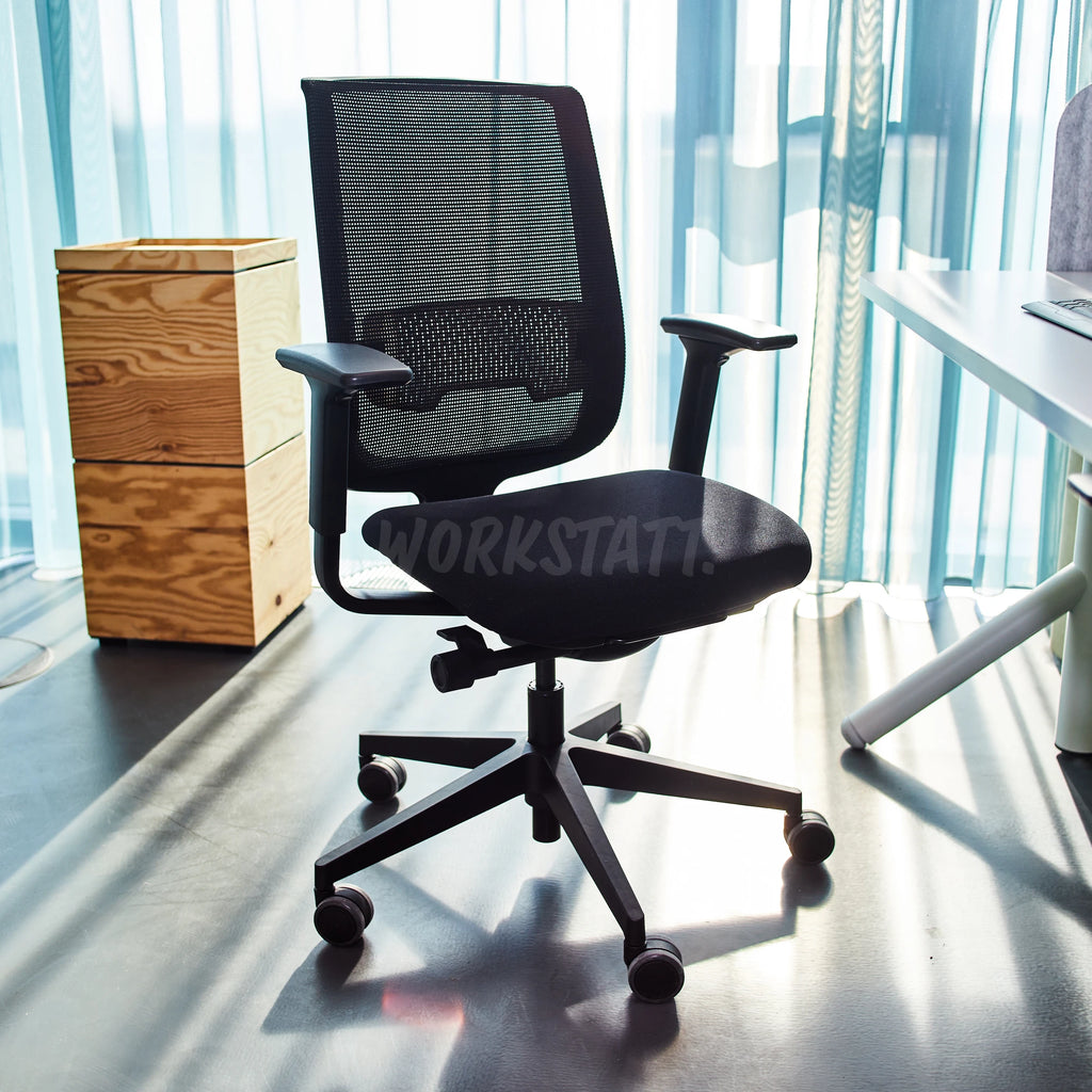 Steelcase Reply Air ergonomischer Bürostuhl im workstatt Büro