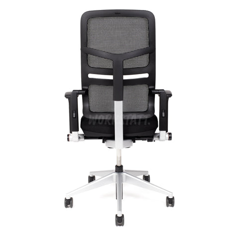 Steelcase Please Air Bürostuhl mit silbernem Fußkreuz von hinten