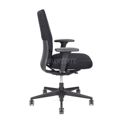Vitra ID Soft Bürostuhl Black Edition von links