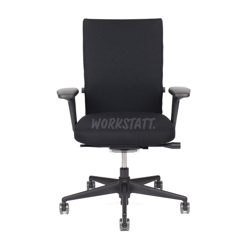 Vitra ID Soft Bürostuhl Black Edition von vorn