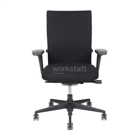 Vitra ID Soft Bürostuhl Black Edition von vorn