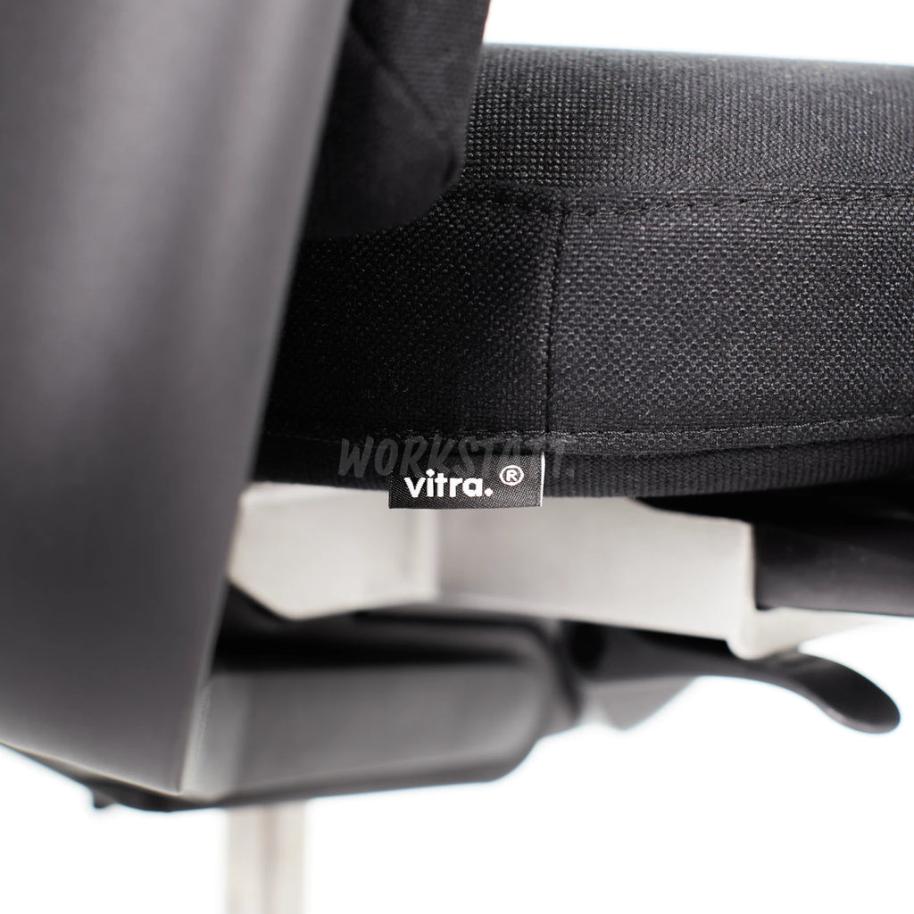 Vitra ID Soft Bürostuhl Black Edition Vitra Markenlogo