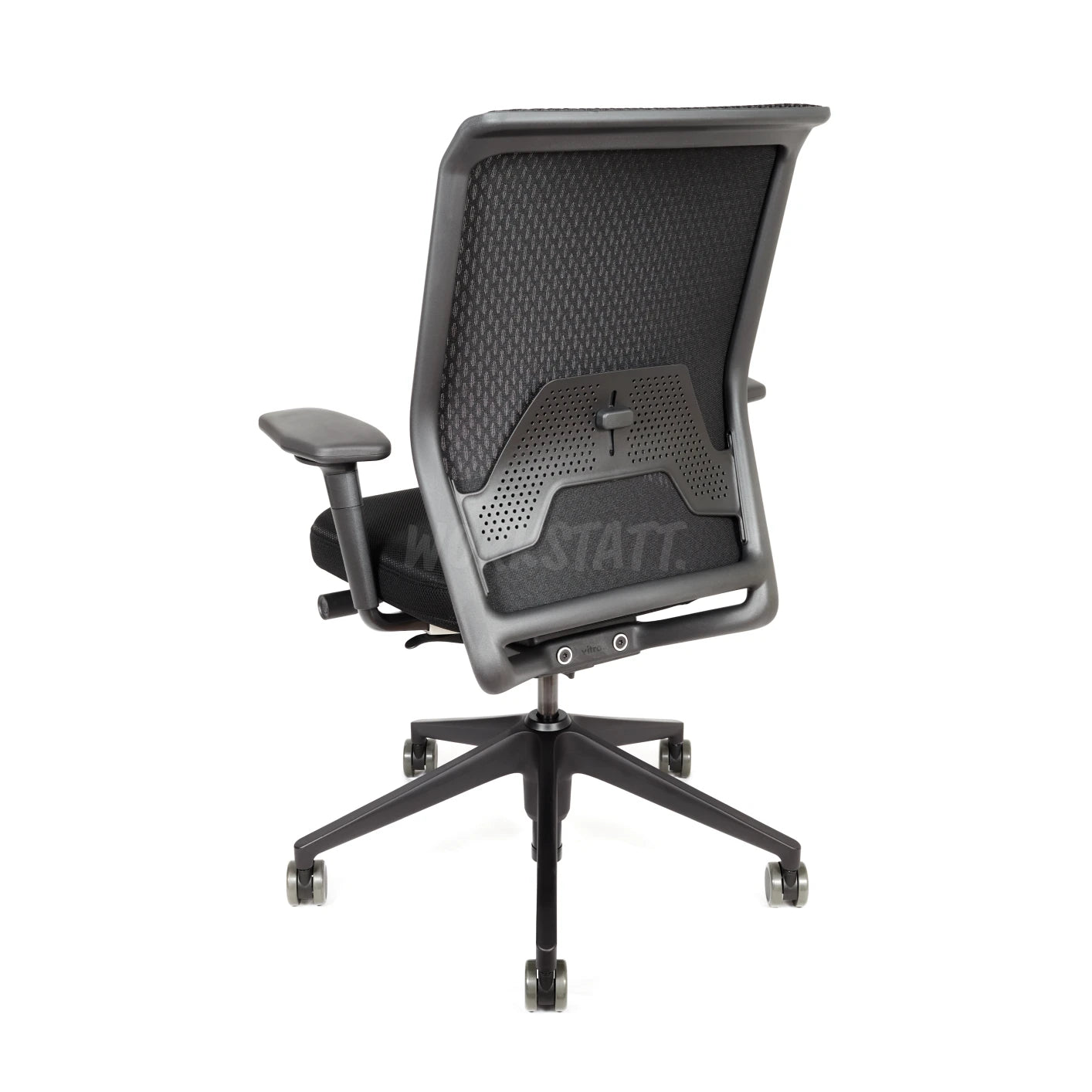 Vitra ID Soft Mesh Bürostuhl von hinten rechts