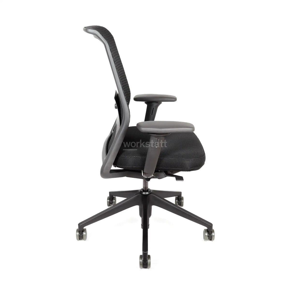 Vitra ID Soft Mesh Bürostuhl von links