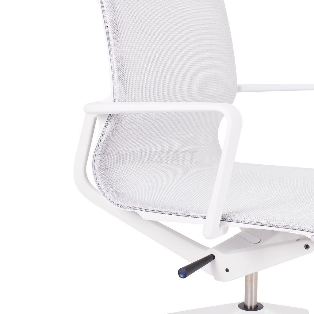 Vitra Physix ergonomischer Bürostuhl in reinweißem Design mit biegsamen Seitenholmen